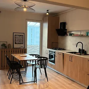 Apartament T6 Urban Energy, Bucureşti